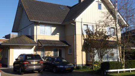 Bed and Breakfast Sneek T BREKKENHUS Bed and Breakfast Sneek T BREKKENHUS